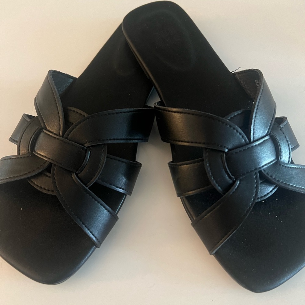 EUC Gap Brand sandals; Worn once